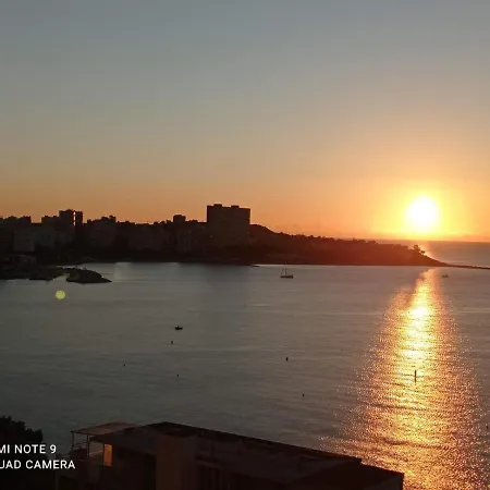 Atico Amanecer אליקאנטה